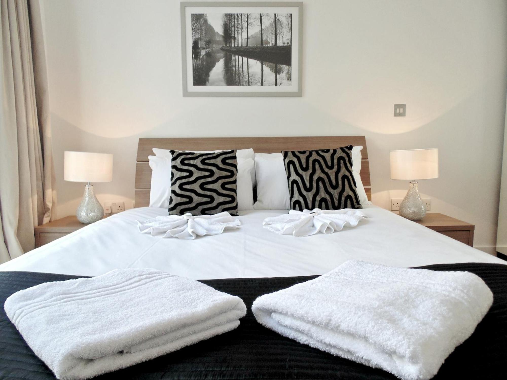 Tower Hill Serviced Apartments Londen Buitenkant foto
